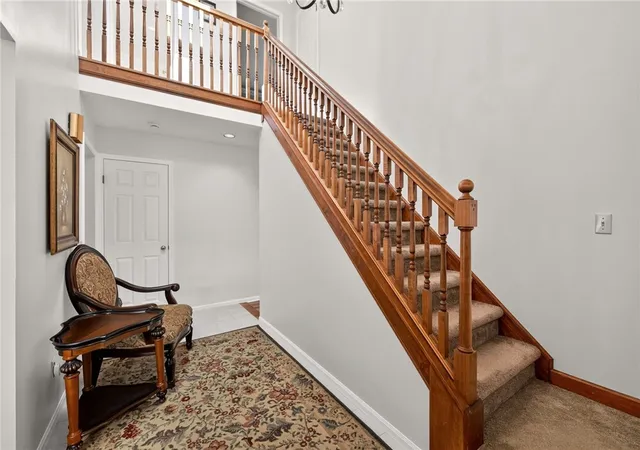 Photo 3 of Sale Pending at 75 Pickering Dr, Rochester, NY 14626 | MLS# R1703910 | Listing updated on 2026-08-20
