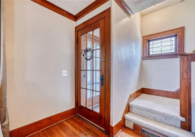 Photo 3 of Sale Pending at 256 Stone Rd, Rochester, NY 14616 | MLS# R1704213 | Listing updated on 2026-08-18