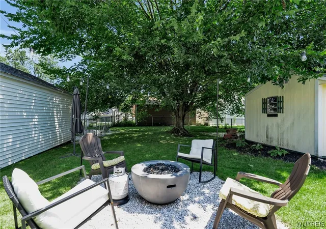 Photo 3 of Sale Pending at 811 91st Street, Niagara Falls, NY 14304 | MLS# B1704278 | Listing updated on 2026-08-13