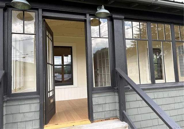 Photo 3 of Sale Pending at 26 W End Ave, Stamford, NY 12167 | MLS# R1702443 | Listing updated on 2026-09-08