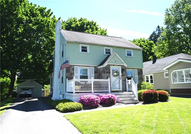 Photo 1 of Sale Pending at 97 Lyndale Dr, Rochester, NY 14624 | MLS# R1704482 | Listing updated on 2026-08-18