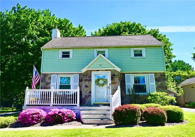 Photo 2 of Sale Pending at 97 Lyndale Dr, Rochester, NY 14624 | MLS# R1704482 | Listing updated on 2026-08-18