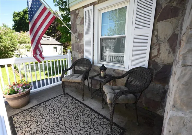 Photo 3 of Sale Pending at 97 Lyndale Dr, Rochester, NY 14624 | MLS# R1704482 | Listing updated on 2026-08-18