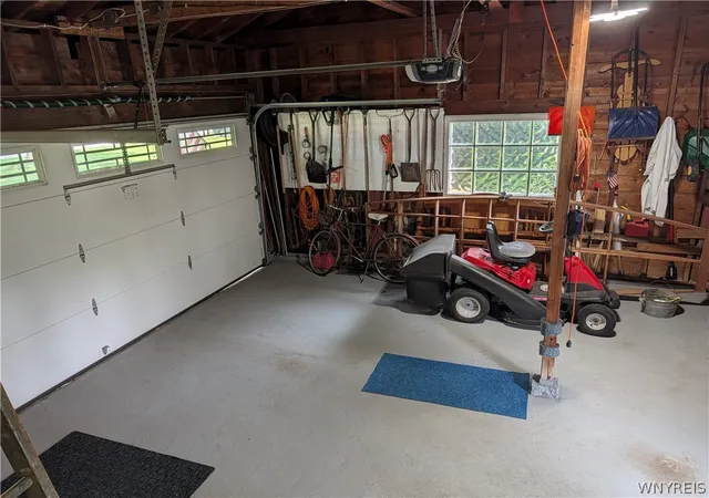 Photo 3 of Sale Pending at 8325 Vernon Cir, Buffalo, NY 14221 | MLS# B1704244 | Listing updated on 2026-08-20