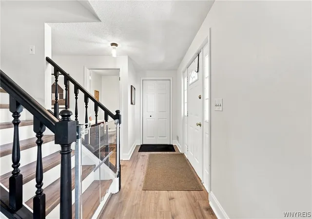 Photo 3 of Sale Pending at 2654 Kenneth Ct, Niagara Falls, NY 14304 | MLS# B1704410 | Listing updated on 2026-08-26