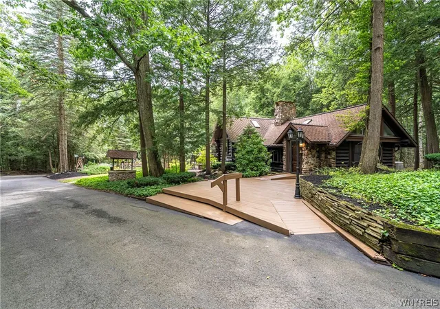 Photo 2 of Sale Pending at 5940 Herman Hl Rd, Orchard Park, NY 14127 | MLS# B1703640 | Listing updated on 2026-08-31