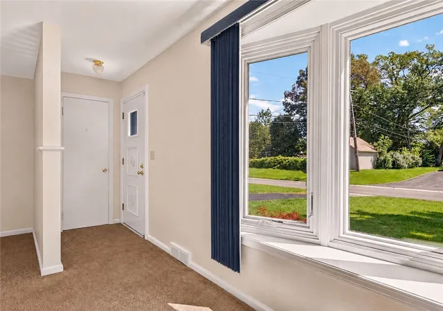 Photo 3 of Sale Pending at 30 Rumson Rd, Rochester, NY 14612 | MLS# R1704085 | Listing updated on 2026-08-14