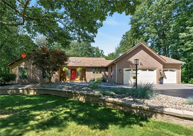 Photo 1 of Sale Pending at 141 Dean Rd, Spencerport, NY 14559 | MLS# R1704668 | Listing updated on 2026-09-09