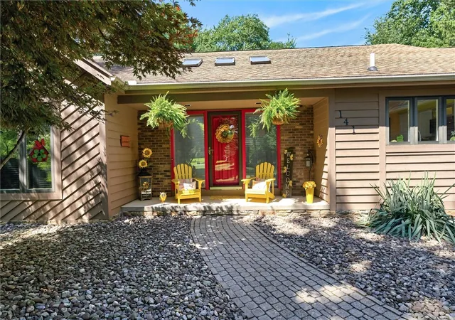 Photo 3 of Sale Pending at 141 Dean Rd, Spencerport, NY 14559 | MLS# R1704668 | Listing updated on 2026-09-09