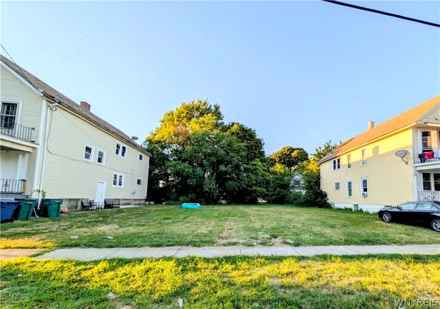 Photo 1 of Sale Pending at 50 Girard Pl, Buffalo, NY 14211 | MLS# B1703751 | Listing updated on 2026-08-19