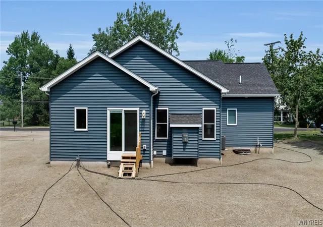Photo 3 of Single family home for sale at 6361 Webster Rd, Orchard Park, NY 14127 | MLS# B1704573 | Listing updated on 2026-08-07