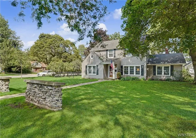 Photo 2 of Sale Pending at 4311 Wildwood Dr, Buffalo, NY 14221 | MLS# B1700188 | Listing updated on 2026-08-18