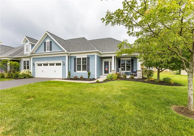 Photo 1 of Sale Pending at 215 Bretlyn Cir, Rochester, NY 14618 | MLS# R1703084 | Listing updated on 2026-09-03