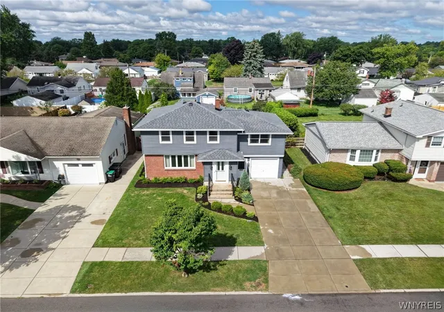 Photo 2 of Sale Pending at 100 Patricia Dr, Tonawanda, NY 14150 | MLS# B1704623 | Listing updated on 2026-08-16