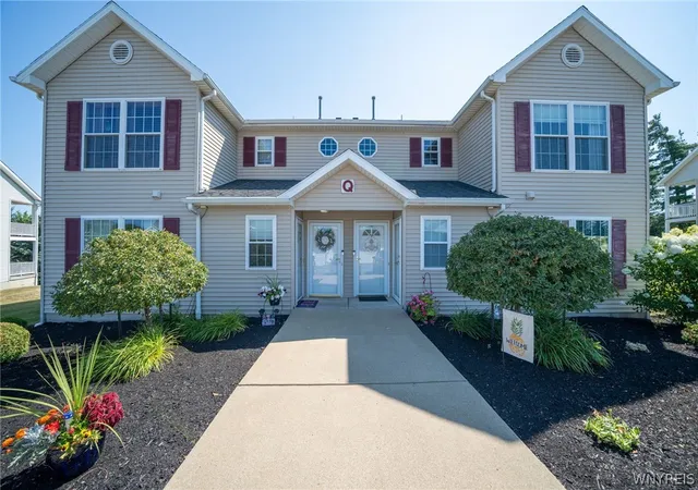 Photo 1 of Condo for sale at 4331 Berkley Pl #Q2, Hamburg, NY 14075 | MLS# B1704294 | Listing updated on 2026-09-10