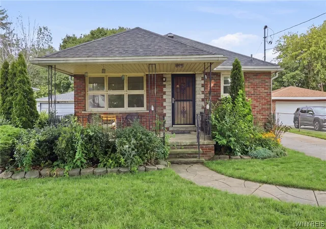 Photo 2 of Sale Pending at 415 73rd Street, Niagara Falls, NY 14304 | MLS# B1704678 | Listing updated on 2026-08-20