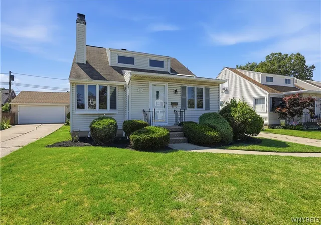 Photo 3 of Sale Pending at 279 Westfall Dr, Tonawanda, NY 14150 | MLS# B1704777 | Listing updated on 2026-08-25