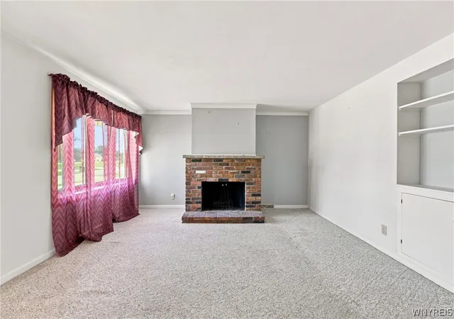 Photo 4 of Sale Pending at 279 Westfall Dr, Tonawanda, NY 14150 | MLS# B1704777 | Listing updated on 2026-08-25