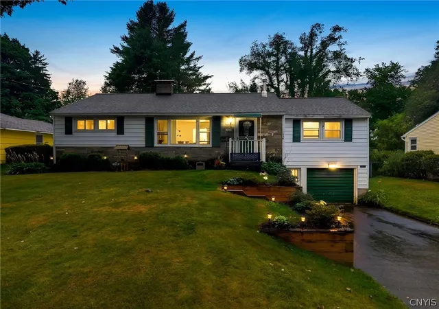 Photo 1 of Sale Pending at 129 Wadsworth Rd, Syracuse, NY 13212 | MLS# S1703685 | Listing updated on 2026-08-09