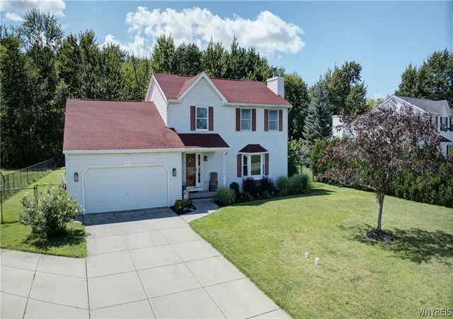 Photo 1 of Single family home for sale at 6510 Emily Ln, Lockport, NY 14094 | MLS# B1704574 | Listing updated on 2026-08-22