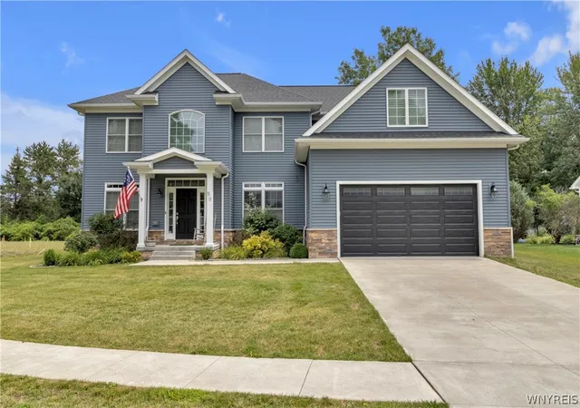 Photo 1 of Single family home for sale at 50 Autumn Crk Ct, East Amherst, NY 14051 | MLS# B1703956 | Listing updated on 2026-08-06