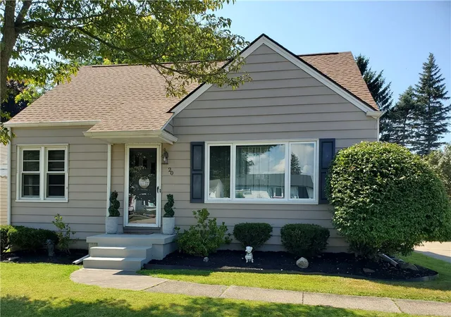 Photo 1 of Single family home for sale at 20 Emerald Dr, Buffalo, NY 14224 | MLS# R1704828 | Listing updated on 2026-08-06