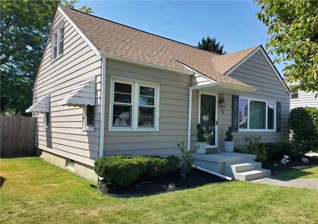 Photo 3 of Single family home for sale at 20 Emerald Dr, Buffalo, NY 14224 | MLS# R1704828 | Listing updated on 2026-08-06