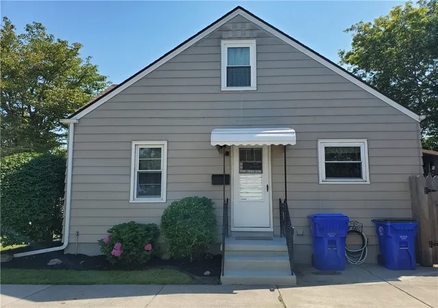 Photo 4 of Single family home for sale at 20 Emerald Dr, Buffalo, NY 14224 | MLS# R1704828 | Listing updated on 2026-08-06