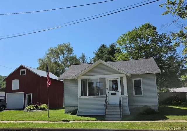 Photo 1 of Single family home for sale at 2 S Park St, Cuba, NY 14727 | MLS# B1704698 | Listing updated on 2026-08-31