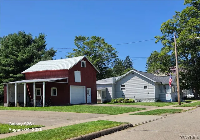 Photo 2 of Single family home for sale at 2 S Park St, Cuba, NY 14727 | MLS# B1704698 | Listing updated on 2026-08-31