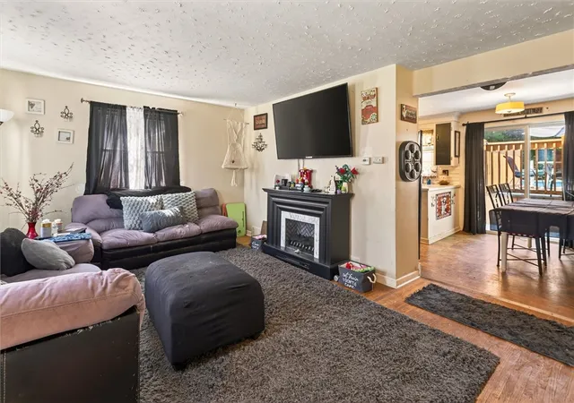 Photo 4 of Single family home for sale at 101 Hubbard Dr, North Chili, NY 14514 | MLS# R1704809 | Listing updated on 2026-09-06