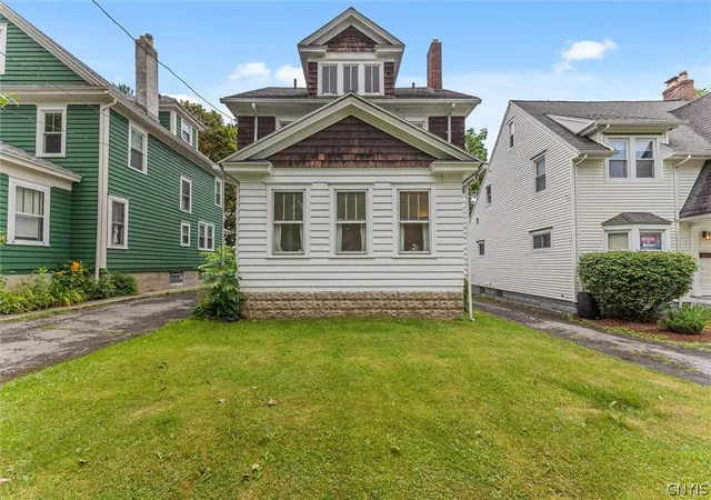 Photo 3 of Sale Pending at 111 Columbia Ave, Syracuse, NY 13207 | MLS# S1704761 | Listing updated on 2026-09-09