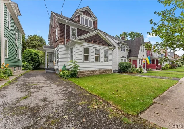 Photo 3 of Sale Pending at 111 Columbia Ave, Syracuse, NY 13207 | MLS# S1704761 | Listing updated on 2026-09-09