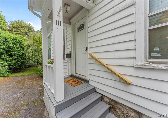 Photo 4 of Sale Pending at 111 Columbia Ave, Syracuse, NY 13207 | MLS# S1704761 | Listing updated on 2026-09-09