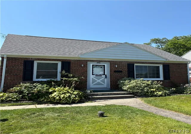 Photo 3 of Sale Pending at 233 Russell Ave, Liverpool, NY 13088 | MLS# S1704751 | Listing updated on 2026-08-12
