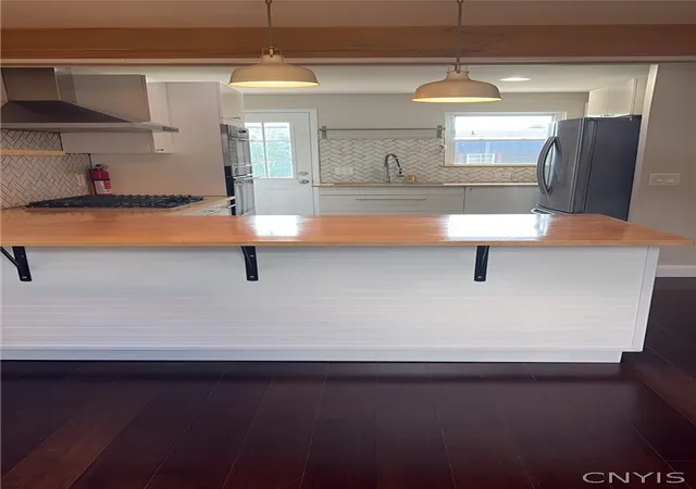 Photo 4 of Sale Pending at 233 Russell Ave, Liverpool, NY 13088 | MLS# S1704751 | Listing updated on 2026-08-12