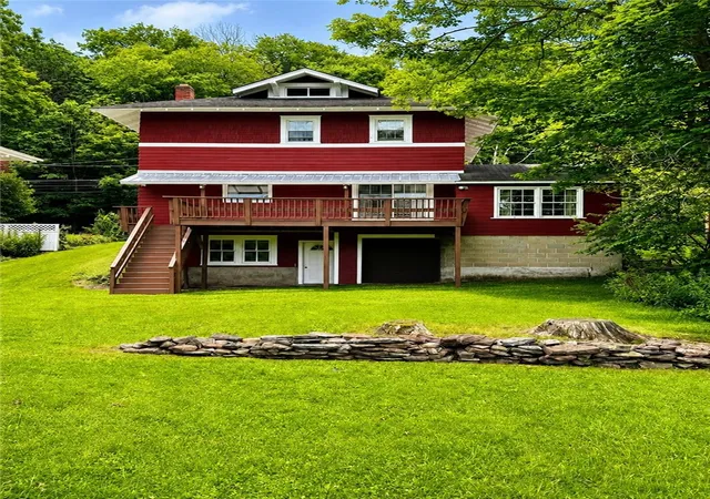 Photo 3 of Single family home for sale at 32 Delaware Ave, Delhi, NY 13753 | MLS# R1701830 | Listing updated on 2026-09-04
