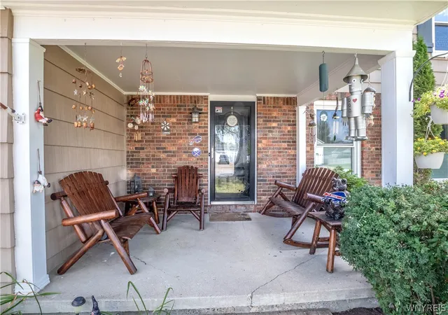 Photo 3 of Sale Pending at 23 Villa Maria Rd, Buffalo, NY 14224 | MLS# B1704760 | Listing updated on 2026-08-25