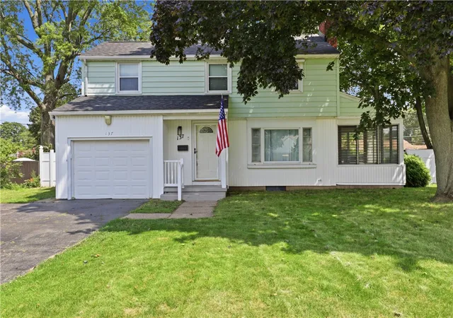 Photo 1 of Sale Pending at 137 Newfield Dr, Rochester, NY 14616 | MLS# R1701858 | Listing updated on 2026-08-26