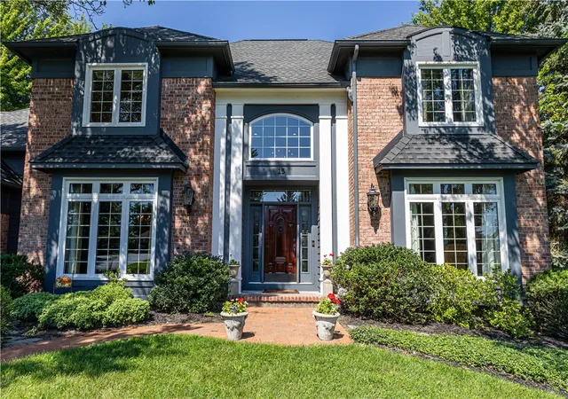 Photo 2 of Sale Pending at 15 Vineyard Hl, Fairport, NY 14450 | MLS# R1704342 | Listing updated on 2026-08-17