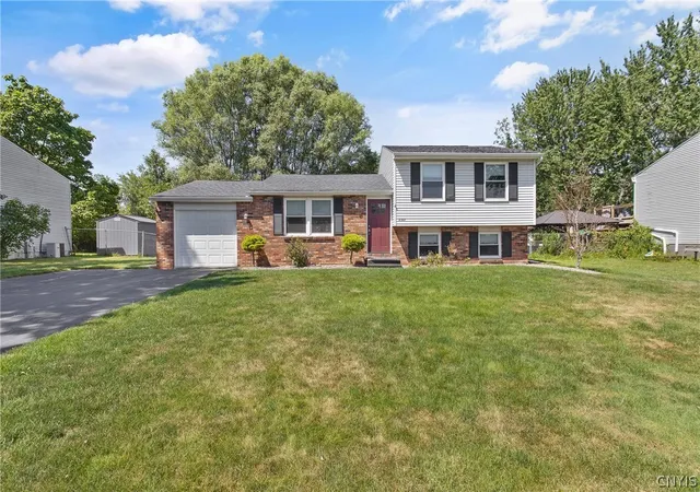 Photo 1 of Sale Pending at 8307 Spicebush, Liverpool, NY 13090 | MLS# S1704855 | Listing updated on 2026-09-01