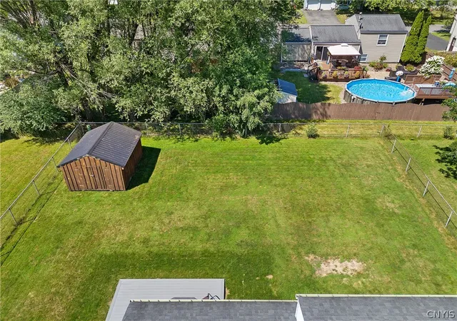 Photo 3 of Sale Pending at 8307 Spicebush, Liverpool, NY 13090 | MLS# S1704855 | Listing updated on 2026-09-01