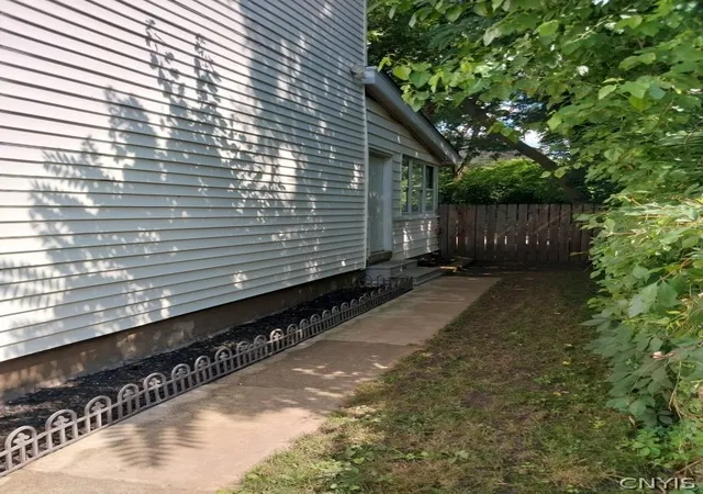 Photo 3 of Multi family home for sale at 246 Clinton St, Lockport, NY 14094 | MLS# S1704584 | Listing updated on 2026-09-09