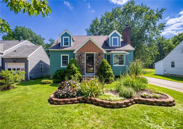 Photo 1 of Single family home for sale at 37 Fuller Ave, Webster, NY 14580 | MLS# R1704004 | Listing updated on 2026-09-12
