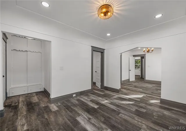 Listing Photo 4 - Condo for sale in building located at 253 Hagen St, Buffalo, NY 14215