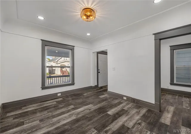 Listing Photo 5 - Condo for sale in building located at 253 Hagen St, Buffalo, NY 14215