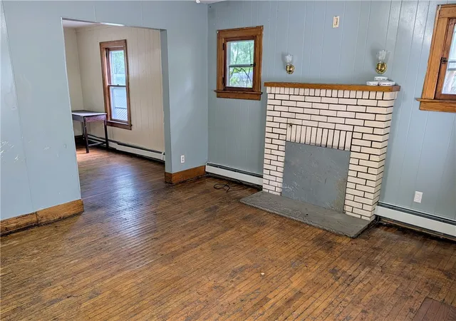 Photo 3 of Sale Pending at 48 West St, Oneonta, NY 13820 | MLS# R1704306 | Listing updated on 2026-08-10