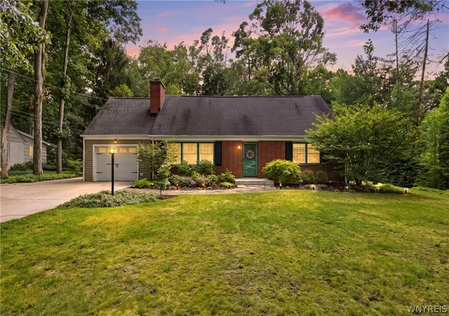 Photo 2 of Sale Pending at 77 South Ln, Orchard Park, NY 14127 | MLS# B1704745 | Listing updated on 2026-08-13