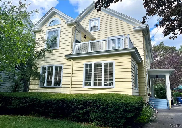 Photo 2 of Single family home for sale at 112 Rugby Rd, Syracuse, NY 13206 | MLS# S1704864 | Listing updated on 2026-08-23