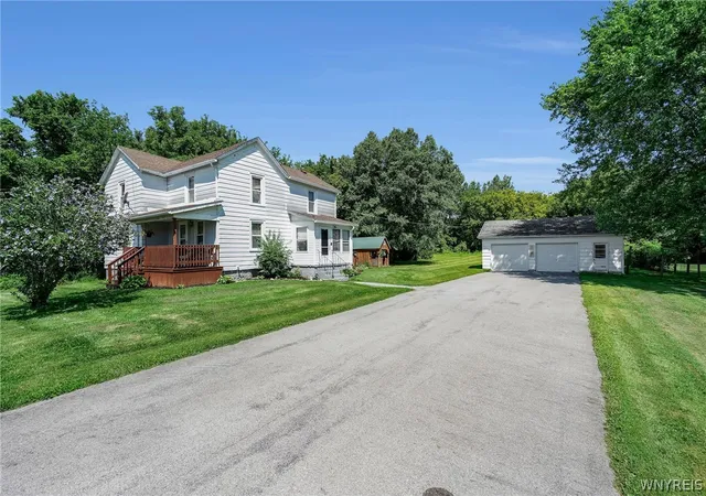 Photo 4 of Sale Pending at 6481 Hatter Rd, Newfane, NY 14108 | MLS# B1704702 | Listing updated on 2026-08-12